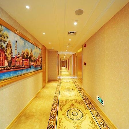 Vienna Hotel Shenzhen Nanxin Road Екстер'єр фото