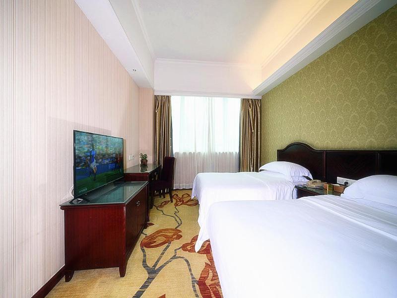 Vienna Hotel Shenzhen Nanxin Road Екстер'єр фото